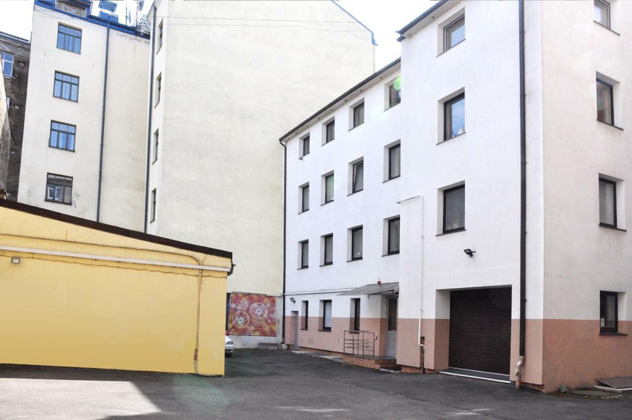 Riga City Center Quiet Apartment With Free Private Parking Eksteriør billede